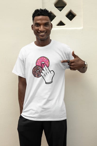 Shirt - Double donuts - Wurban Wear | Grappig shirt | Leuk cadeau | Unisex tshirt | Meme shirt | Vaderdag | Dirty shirt | Wit
