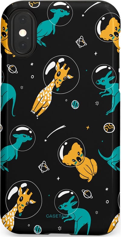 Casetastic Hoesje Geschikt voor Apple iPhone X/Xs - Stijlvolle Beschermende Duo-layer Case - Donkere Ruimte Safari