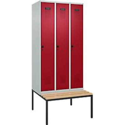 C+P Evolo Plus garderobekast, 3 vakken, 300 mm vakbreedte, met bank eronder, B 900 x D 815 x H 2120 mm, draaigrendel, lichtgrijs/ruy rood