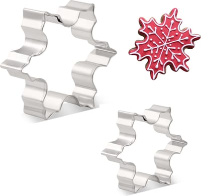 Kerst Uitsteekvormen - Set van 2 Sneeuwvlokken/IJsster - RVS Vorm Ster - 9CM + 6.5CM - Kerstkoekjes bakken