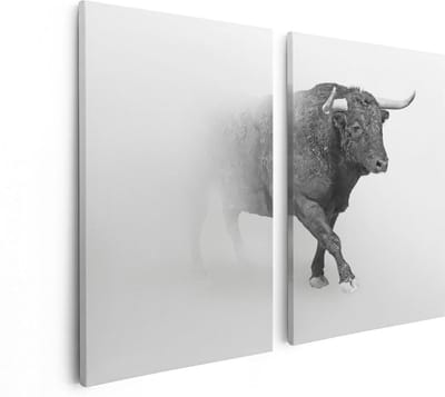 Artaza Canvas Schilderij Tweeluik Stier Op Een Grijze Achtergrond - Zwart Wit - 80x60 - Foto Op Canvas - Canvas Print