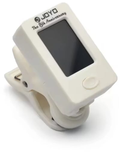 Digitale gitaarstemmer - Clip on gitaar stemapparaat - AT-101 -Clip-on Tuner - Wit - Gitaar Bas - Viool - Ukelele - Stemapparaatje - Chromatisch - CHPN