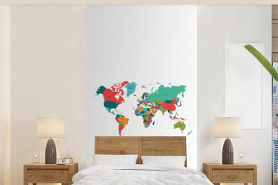 Behang - Fotobehang Wereldkaart - Kleurrijk - Simpel - Breedte 120 cm x hoogte 240 cm