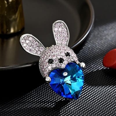 Nieuw Ontwerp Luxe Hartvormige Broche Schattige En Elegante Dierlijke Konijn Broche Accessoires Modieuze Sieraden gray