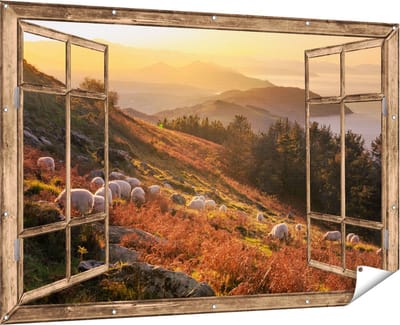 Gards Tuinposter Doorkijk Schapen in de Bergen - 180x120 cm - Tuindoek - Tuindecoratie - Wanddecoratie buiten - Tuinschilderij