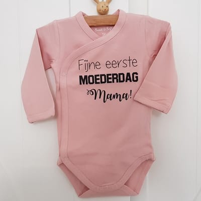 Baby Rompertje tekst meisje Mama fijne eerste Moederdag | Lange mouw |  roze | maat 50-56