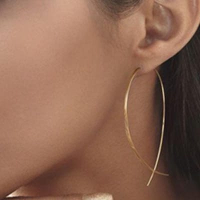Boucles d'oreilles longues à pompons papillon en perles de cristal bleu, style coréen, pour femme. Bijou idéal pour un anniversaire ou toute autre occasion. brown