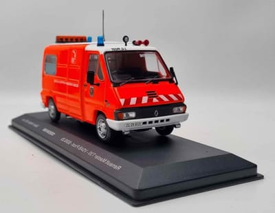 Odeon Ambulance RENAULTMaster Brandweerwagen T30 VSAB SDIS 25 DOUBS Master Collectievoertuig metaal 1/43
