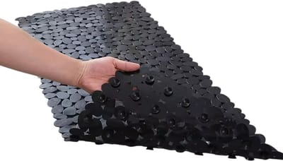 Antislip Badmat Douchemat Badkuip – Kiezelvorm, Machinewasbaar, Met Zuignappen en Afvoergaten - Zwart