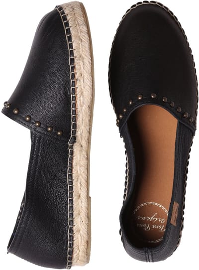 Platte leren espadrilles voor dames met studs | MALTA