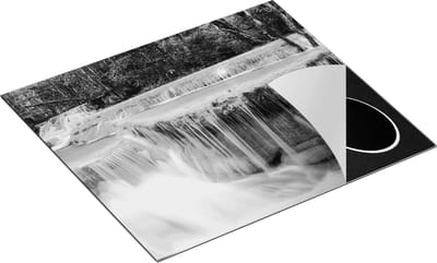 Chefcare Inductie Beschermer Waterval in het Bos in Thailand - Zwart Wit - 60x50 cm - Afdekplaat Inductie - Kookplaat Beschermer - Inductie Mat