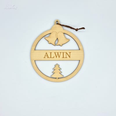 ]Nice Little Things] - Houten Kerstbal - met Naam - Esdoorn