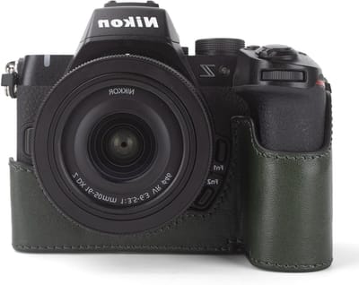 Retro Stijl Premium Echt Leren Camera Case voor Nikon Z50 II - Beschermhoes met Handvat en Open Onderkant, Groen, Ideaal voor Fotografie en Reisgebruik
