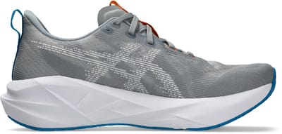 Asics Hardloopschoenen Novablast 5 - Sportswear - Volwassen