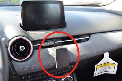 Brodit ProClip houder geschikt voor Mazda CX-3 2019-2023 Center mount; padded dash