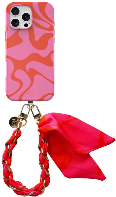 AVY Hoesje Met Telefoonkoord | Geschikt voor Apple iPhone 15 Pro | Compatibel met MagSafe | Hard Shell Back Cover | Stijlvol Bijpassend Koord 32CM | Rosé Twist | Roze