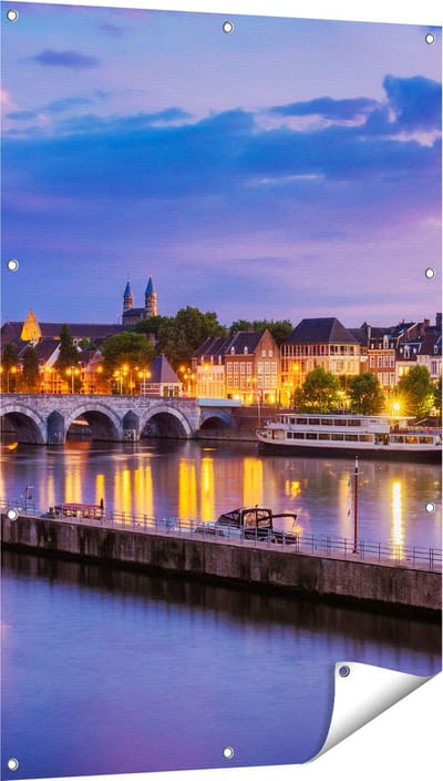 Gards Tuinposter Maastricht Maas Rivier bij de Sint Servaasbrug - 80x120 cm - Tuindoek - Tuindecoratie - Wanddecoratie buiten - Tuinschilderij