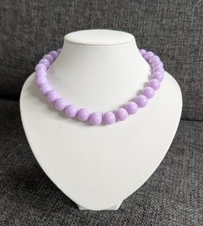 SWAN - halsketting - kralenketting - statement ketting - necklace - Pilion - grote kralen - acryl - 14mm - pastel lila - big beads - bold beads