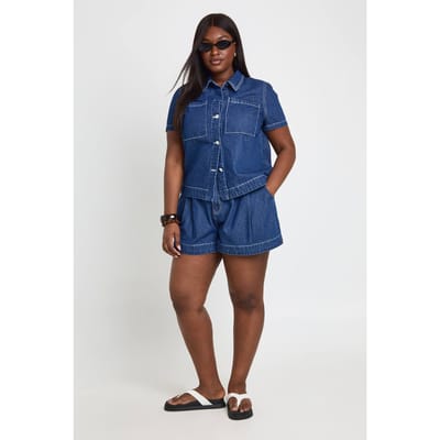 boohoo Dames Plus Geplooide Wijde Denim Short | Medium Gebleekt | Maat: 44