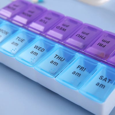 *** 1 Stuk Medicijnen Doos 2 Daags - pillendoos - pillen box - 7 dagen - 2 Vakken per dag - 14 vakken per week - van Heble® ***