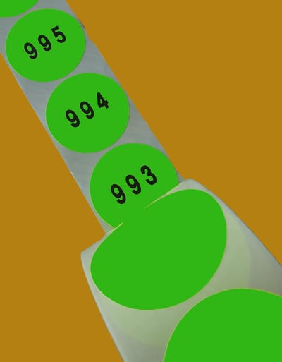 Genummerde etiketten op rol, 50 mm rond, groen radiant papier / 0001 t/m 1000