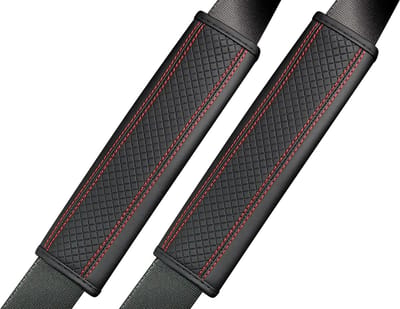 Gordelbeschermer - Set van 2 Gordelhoezen - Geruit Rood Stiksel - Gordelkussen - Kasey Products
