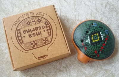Handgemaakte Peruaanse Ocarina Inca Fluit met Azteekse Decoratie