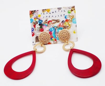 Jeannette-Creatief® - Resin - Golden Red - Rode Oorbellen - Oorbellen Rood - Oorbellen Dames - Dames Oorbellen - Cadeau voor vrouwen - Resin oorhangers - Resin Oorbellen - Sieraden - Rode Sieraden - Valentijn - Moederdag
