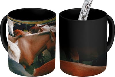 Magische Mok - Foto op Warmte Mokken - Koffiemok - Paarden - Dieren - Wild - Magic Mok - Beker - 350 ML - Theemok