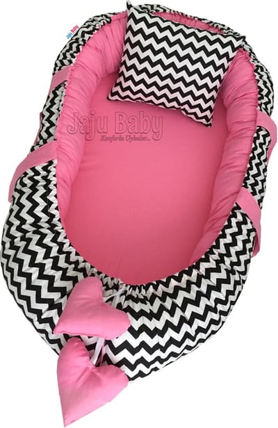 SNS Baby - Babynestje en Hoofdkussen- Zwart Zigzag Roze - 74 x 40 cm