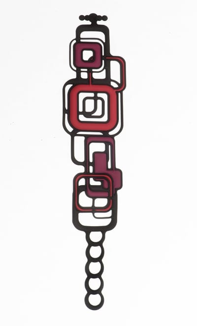 Batucada - Pythagoras - Armband - Plantaardige Oorsprong en Hypoallergeen - Vrouwen - Armband met Geometrische vormen - Antiallergisch - Zwart - Rood - Paars - Lengte 14/18 cm- Breedte 4,4cm – effect Tattoo - ziet er uit als Rubber