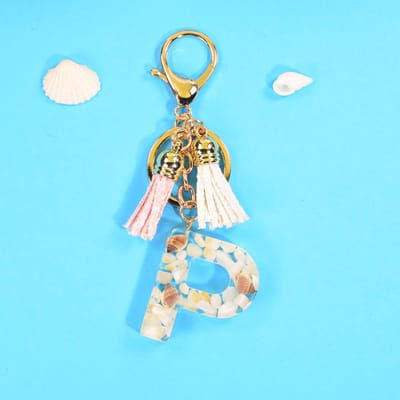 Letter Sleutelhanger A-Z – Luxe Initialen Sleutelhanger met Pompon & Kwastje – Tashanger voor Dames & Meisjes – Accessoire voor Sleutelbos, Handtas, Rugzak & Autosleutel – Persoonlijk Cadeau voor Vrouw, Moeder, Dochter & Vriendin