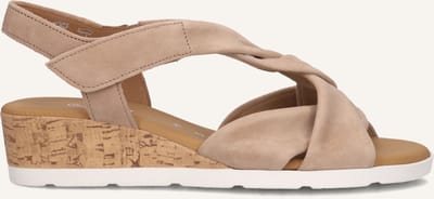 Gabor 761 Sandalen - Met Sleehak - Dames - Beige - Maat 35,5