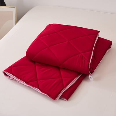 Hoesloos Dekbed - 140x200cm – Wasbaar, Ademend en Zacht –Burgandy / Roze