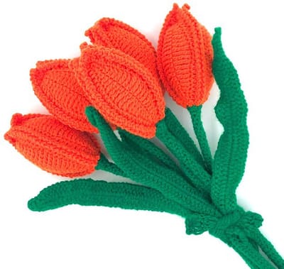 Luna-Leena duurzaam Hollands tulpenboeket in oranje - wol - 5 tulpen bloemen - kunstbloemen - hand gehaakt in Nepal - Dutch tulips souvenir - kunstbloemen - jubileum - geboorte - feest - trouwdag - beterschap - verjaardag - tulpen uit Amsterdam