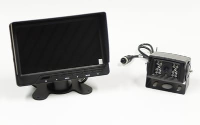 m-use set opbouwcamera + 7 inch scherm + 10 meter kabel