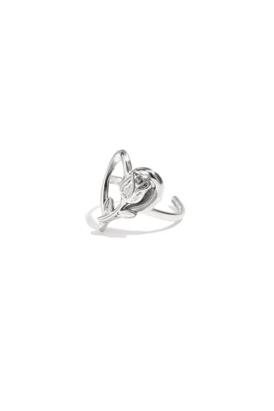 Ring met roos op hart - zilveren kleur