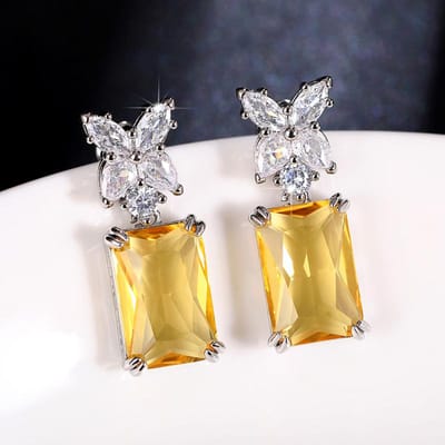 Huitan Boucles d'oreilles simples et élégantes en zircone cubique carrée, pendantes, jaunes, scintillantes, bijoux de luxe pour femmes, mariage, fiançailles gray