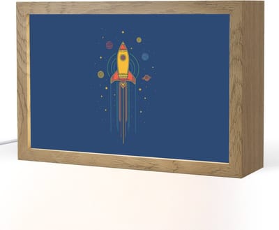 Nachtlampje 30x20 cm - Kinder lampje - Raket - Blauw - Sterren - Tafellamp kinderkamer - Slaapkamer lamp - Bedlamp kinderen - Kinderlampje stopcontact - Wandlamp babykamer - Nachtlampjes