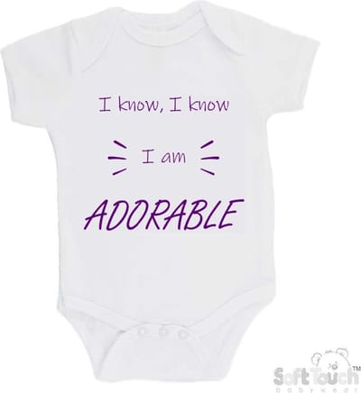 100% katoenen Romper "I know, I know I am ADORABLE" Meisjes Katoen Wit/paars Maat 56/62