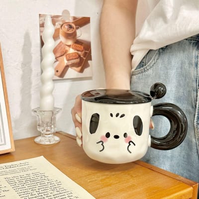 Tasse en céramique avec couvercle et cuillère Tasse de grande valeur Souvenir pour la maison des femmes Tasse à eau Mignon Couple Café Tasse pour le petit-déjeuner 301-400ml