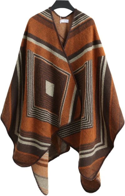 Emilie scarves - poncho - cape - omslagdoek - oranje bruin