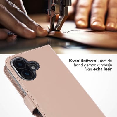 Selencia Hoesje - Geschikt voor Apple iPhone 16 - Echt Lederen Bookcase - Dusty Pink