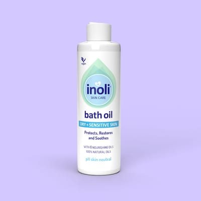Inoli Skin Care Baby Badolie - Droge en Gevoelige Huid Babybad - Met 6 Voedende 100% Natuurlijke Oliën - pH Huidneutraal - Baby Verzorgingsproducten - 200 ml