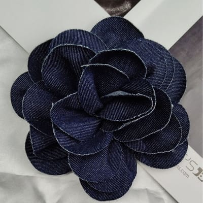 Broche-Boheemse denim rozenbroche 15 cm | Grote reversspeld en camelia haarclip voor dames en meisjes | Multifunctionele corsagebroche van denim materiaal-Donkerblauw
