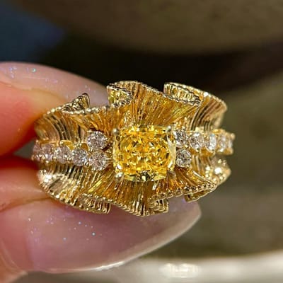 Franse Stijl Vintage Gouden Kleur Ringen Met Gele Kubieke Zirconia Niche Ontwerp Golf Vouwring Voor Vrouwen Mode Accessoires resizable black