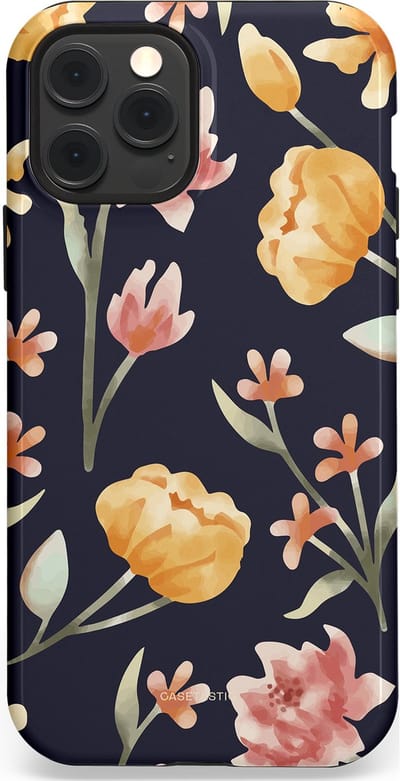 Casetastic Hoesje Geschikt voor Apple iPhone 12/12 Pro Magsafe - Stijlvolle Beschermende Duo-layer Case - Bloemen Nacht