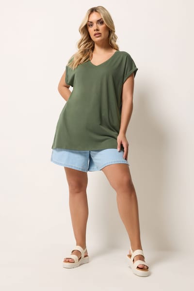 Yours Kaki Groene Basic Tshirt Met Vhals Size 40