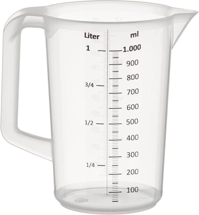 30047 maatbeker 1 liter, Ø 12 x H: 17 cm, kunststof kan met maatverdeling in reliëf aan de buitenkant, gesloten handvat, 1- en ml-literverdeling, vaatwasmachinebestendig,Transparant