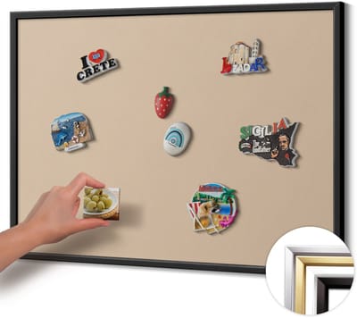 Wallfluent - Beige Magnetisch Bord in Verschillende Kleuren - 80 cm x 60 cm - Magneetbord met Zwarte Frame - Beige kleur - Magneetbord voor Reissouvenirs - Design Magneetbord met Frame - Magnetisch Bord Foto Bevestiging